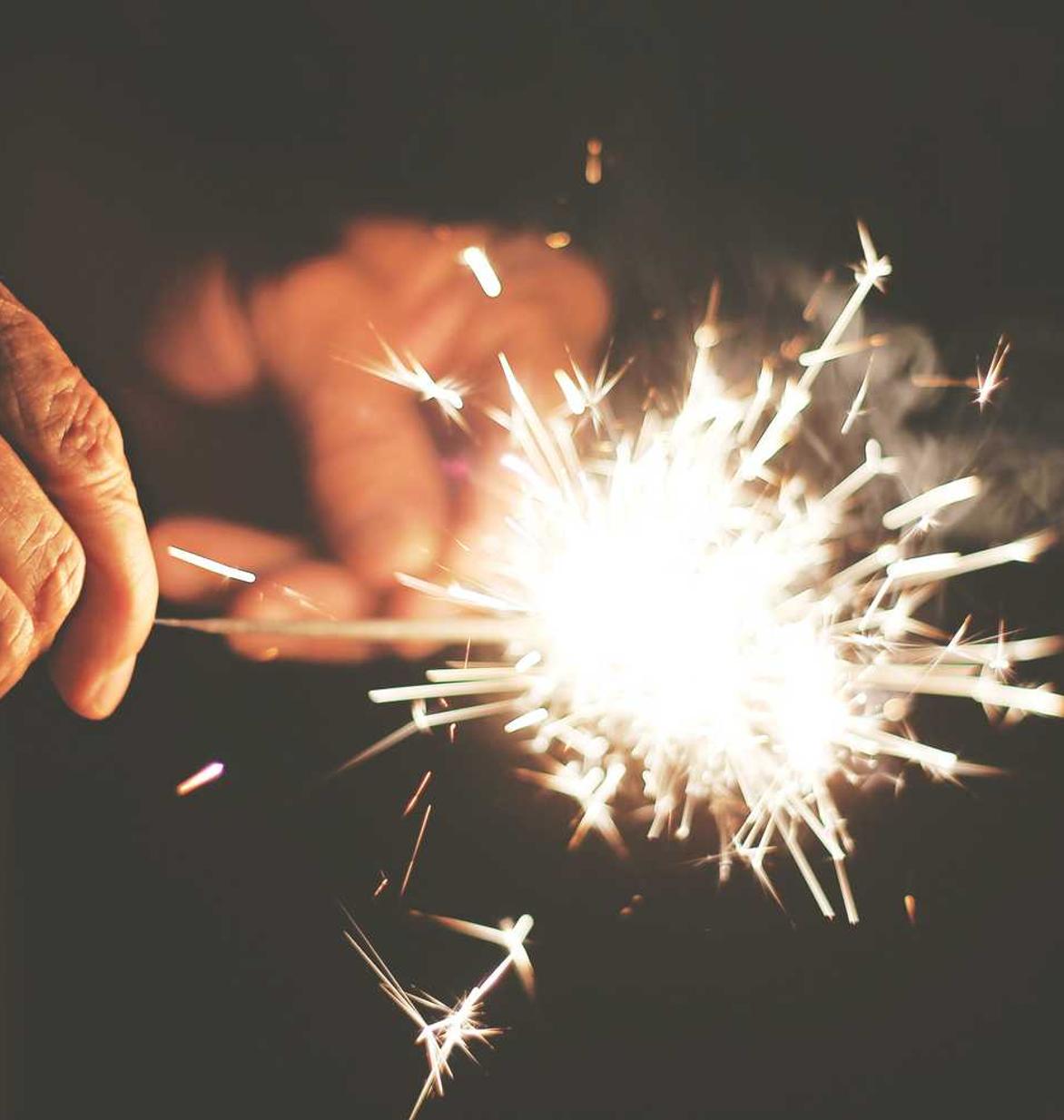 实名QQ号买卖:中国能开户的外汇平台