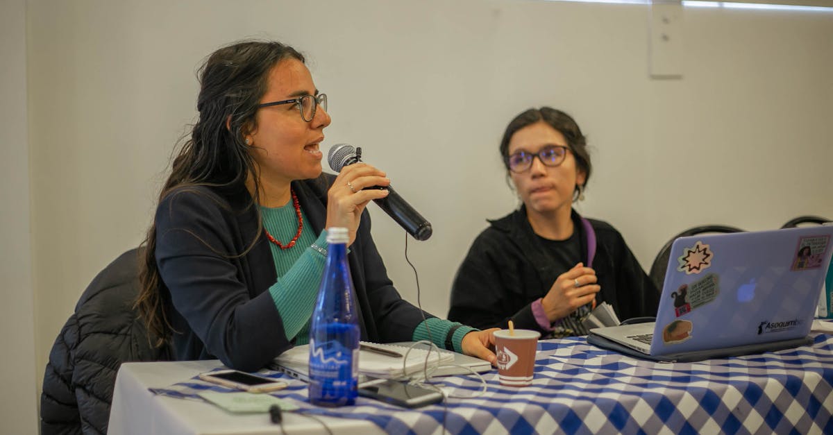 老微信号码批发：做现货平台哪好开户